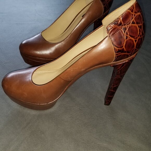Real Leather Dark Brown Pump - Picture 10 of 10